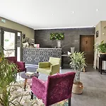 מלון De Castel - Piscine Chauffee 3*