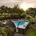 De Castel - Piscine Chauffee 3* סרלה-לה קנדה