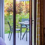 מלון De Castel - Piscine Chauffee 3*