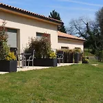 De Castel - Piscine Chauffee מלון 3*