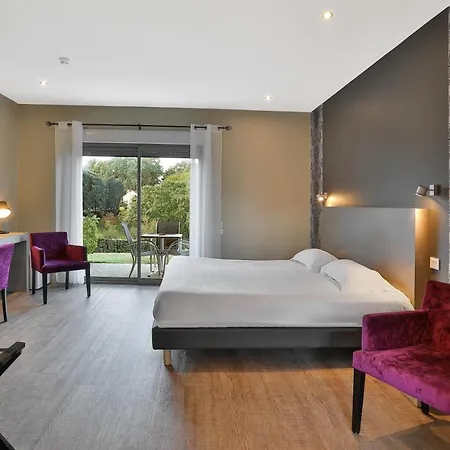 De Castel - Piscine Chauffee 3* Сарла-ла-Канеда