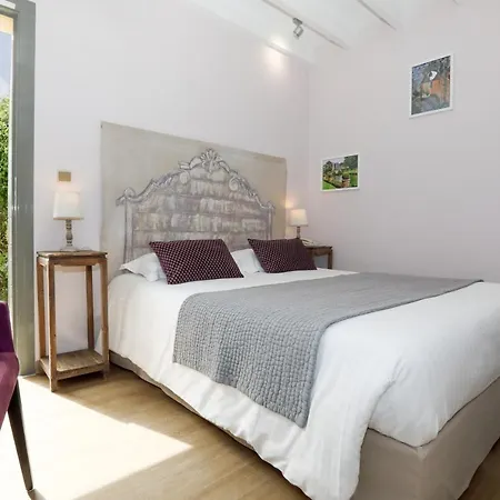 De Castel - Piscine Chauffee