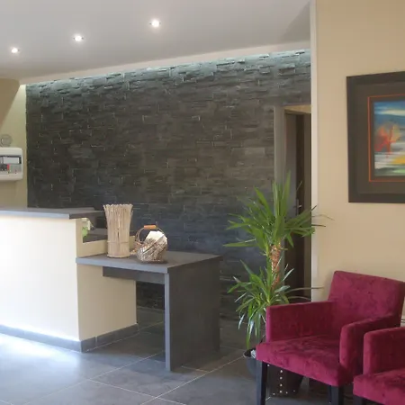 De Castel - Piscine Chauffee Sarlat-la-Canéda