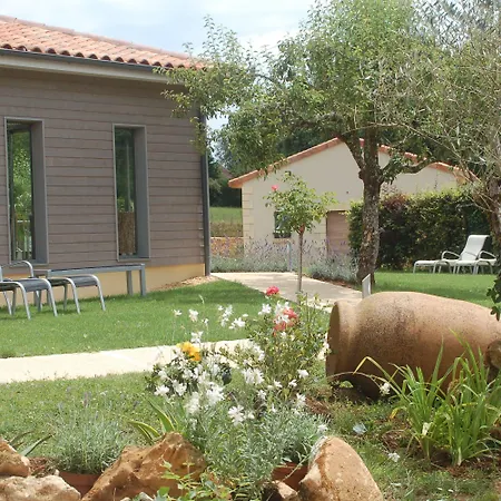 De Castel - Piscine Chauffee Hotel