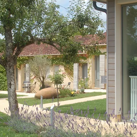 De Castel - Piscine Chauffee 3*