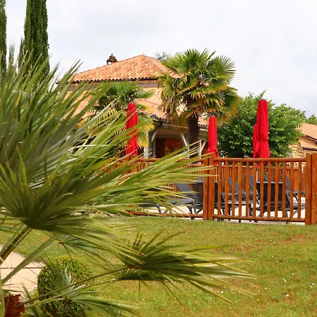Hotel De Castel - Piscine Chauffee Sarlat-la-Canéda