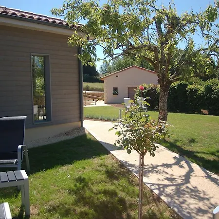 De Castel - Piscine Chauffee 3*