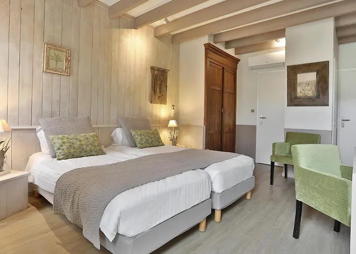 De Castel - Piscine Chauffee Sarlat-la-Caneda