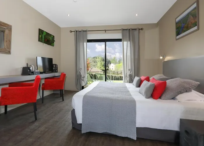 De Castel - Piscine Chauffee Hotel Sarlat-la-Canéda