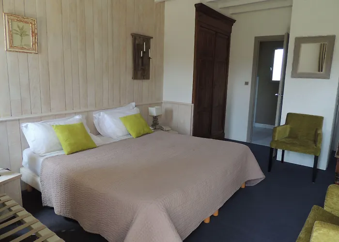 Hotel De Castel - Piscine Chauffee Sarlat-la-Canéda