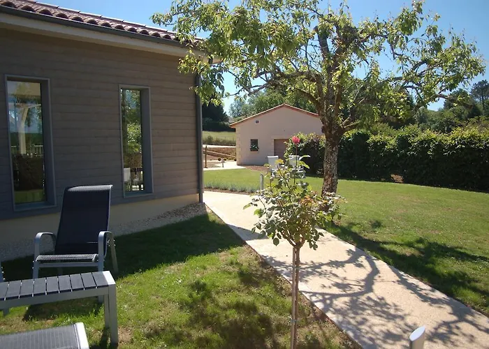 De Castel - Piscine Chauffee 3*